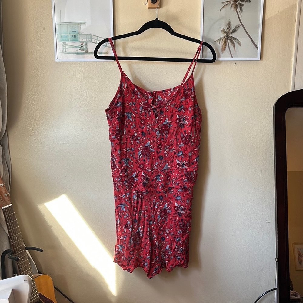 American Eagle red floral tank Romper XXL